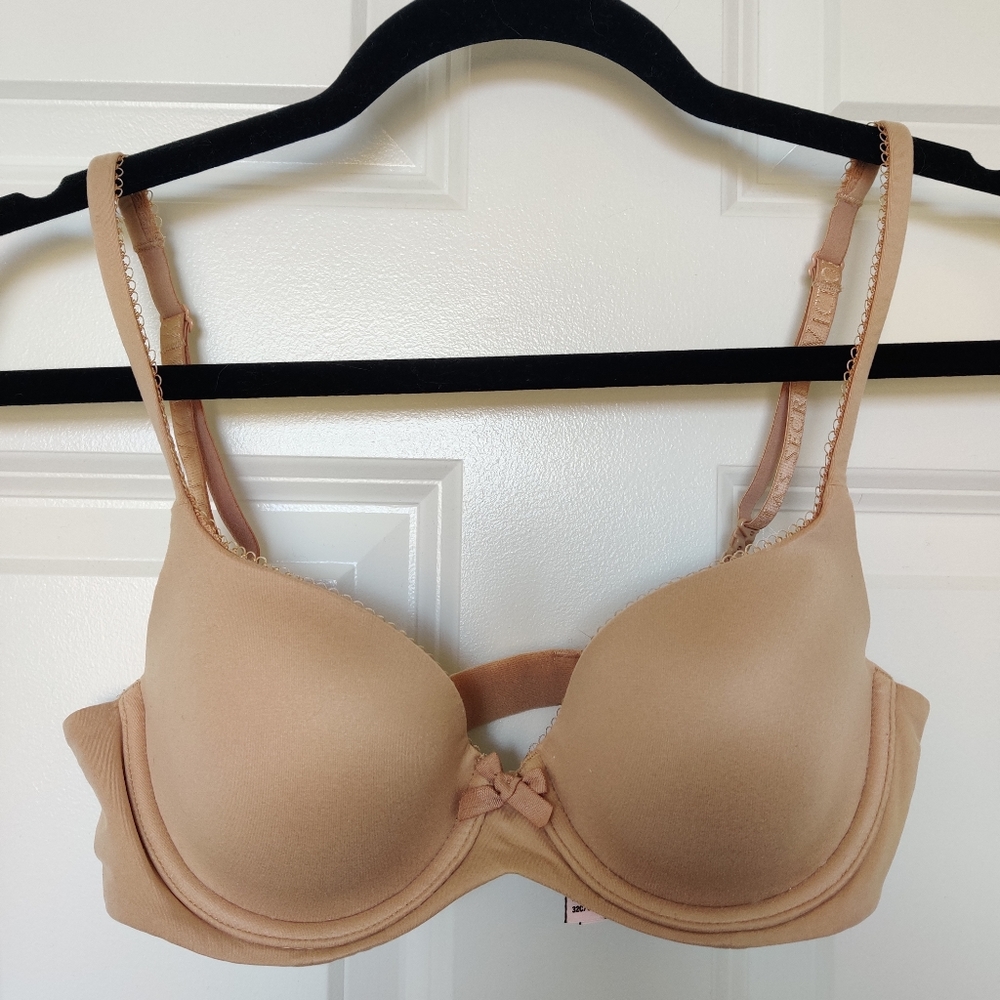 Victoria's Secret Demi Lined Nude Bra